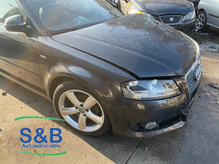 Audi A3 Sportback 1.4 TFSI 16V Samochód złomowany (2010, Szary)