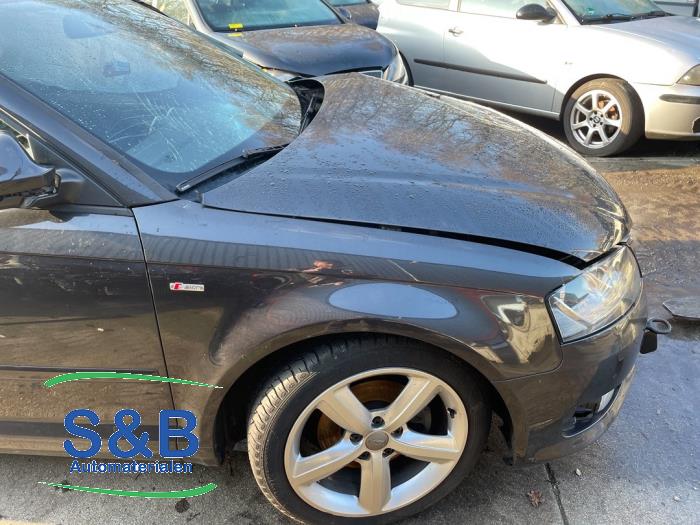 Audi A3 Sportback 1.4 TFSI 16V Samochód złomowany (2010, Szary)