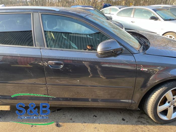 Audi A3 Sportback 1.4 TFSI 16V Samochód złomowany (2010, Szary)