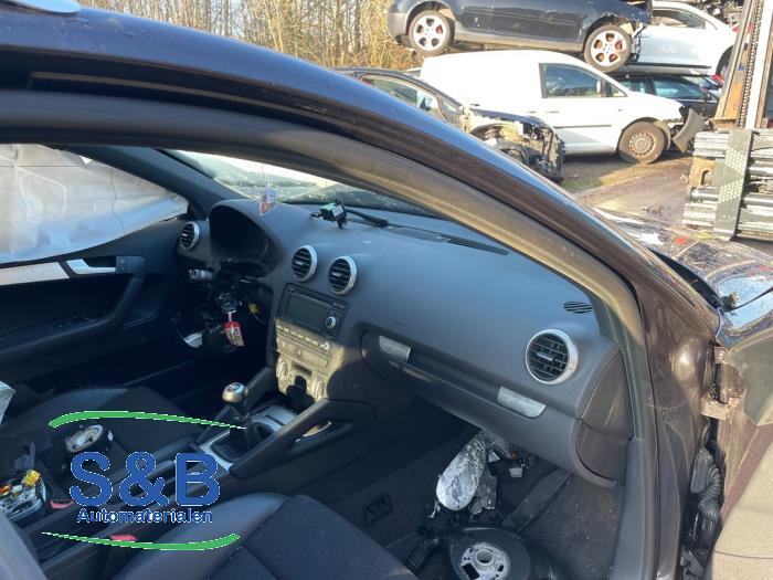 Audi A3 Sportback 1.4 TFSI 16V Samochód złomowany (2010, Szary)