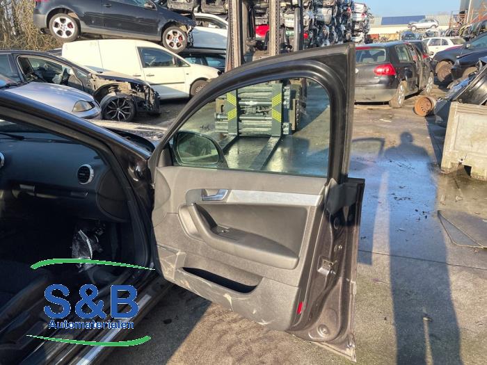 Audi A3 Sportback 1.4 TFSI 16V Samochód złomowany (2010, Szary)