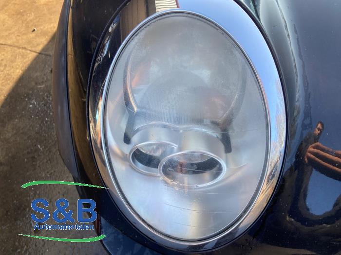 Mini Mini One/Cooper 1.6 16V One Sloopvoertuig (2005, Zwart)