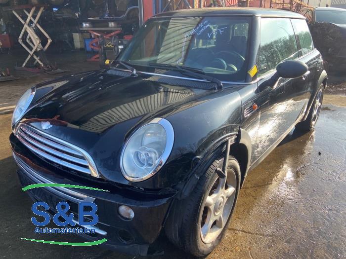 Mini Mini One/Cooper 1.6 16V One Sloopvoertuig (2005, Zwart)