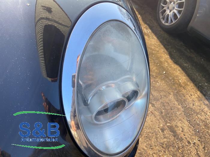 Mini Mini One/Cooper 1.6 16V One Sloopvoertuig (2005, Zwart)