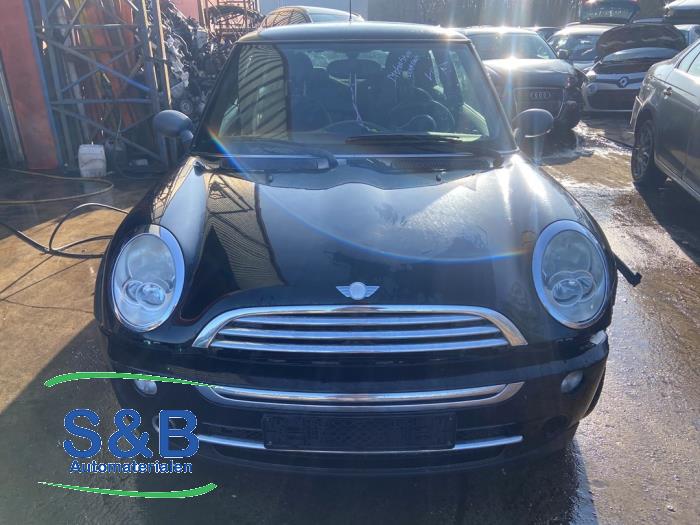 Mini Mini One/Cooper 1.6 16V One Sloopvoertuig (2005, Zwart)