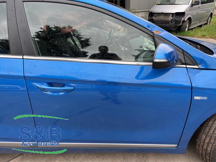 Hyundai Ioniq 1.6 GDI 16V Hybrid Sloopvoertuig (2018, Blauw)