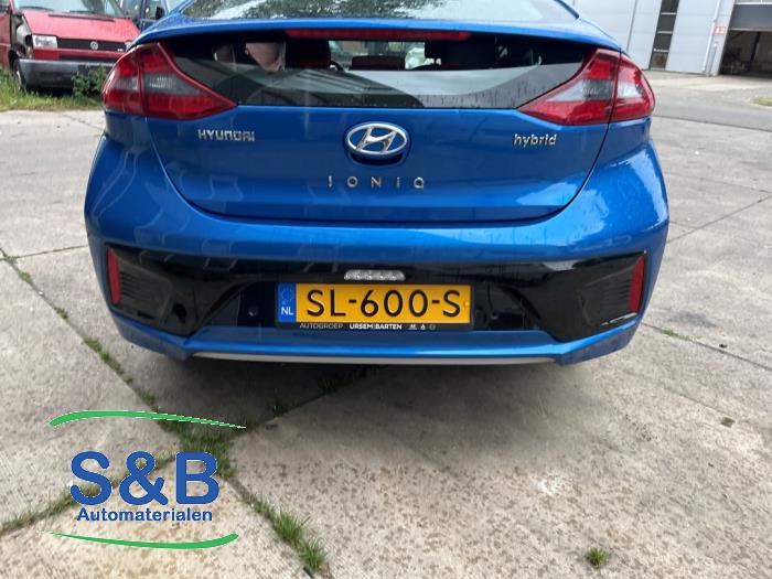 Hyundai Ioniq 1.6 GDI 16V Hybrid Sloopvoertuig (2018, Blauw)