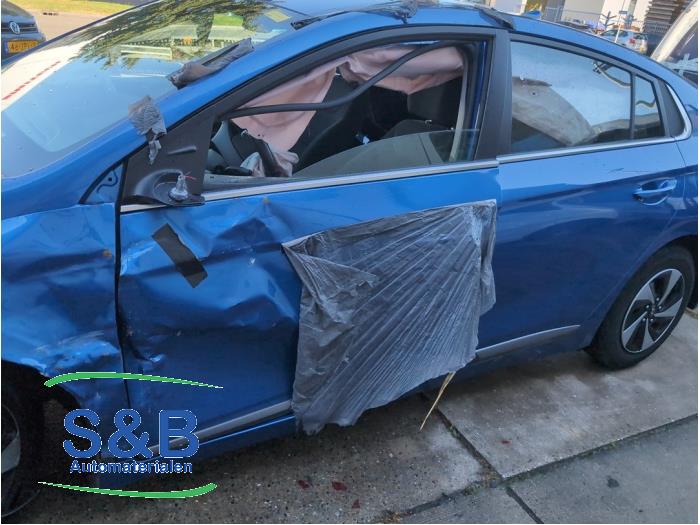 Hyundai Ioniq 1.6 GDI 16V Hybrid Sloopvoertuig (2018, Blauw)