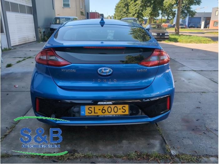 Hyundai Ioniq 1.6 GDI 16V Hybrid Sloopvoertuig (2018, Blauw)