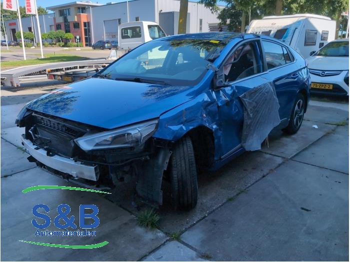 Hyundai Ioniq 1.6 GDI 16V Hybrid Sloopvoertuig (2018, Blauw)
