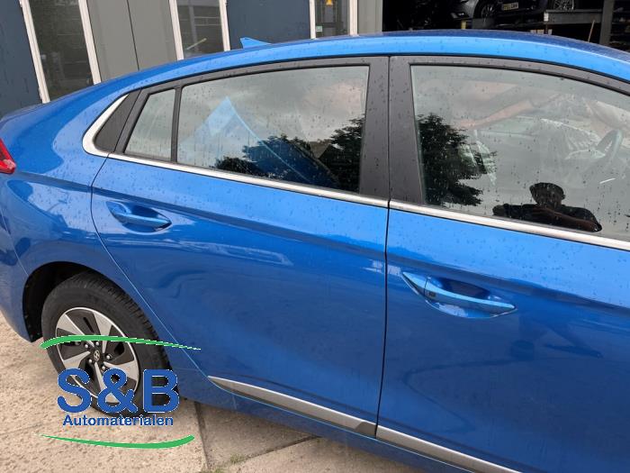 Hyundai Ioniq 1.6 GDI 16V Hybrid Sloopvoertuig (2018, Blauw)