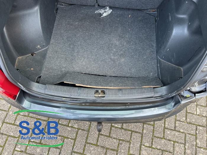 Skoda Fabia II Combi 1.2 TDI 12V Greenline Sloopvoertuig (2010, Grijs)