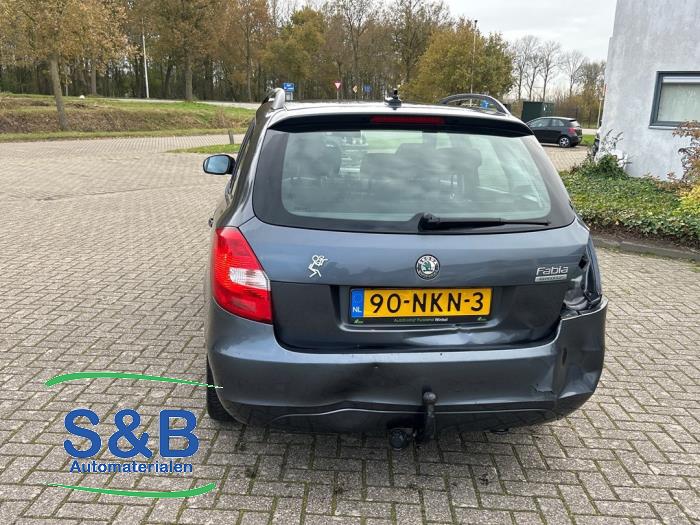 Skoda Fabia II Combi 1.2 TDI 12V Greenline Sloopvoertuig (2010, Grijs)