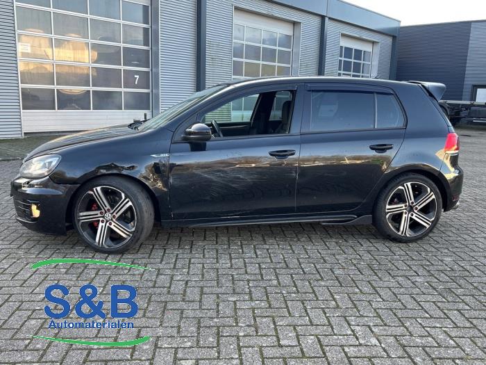 Volkswagen Golf VI 2.0 GTD 16V Sloopvoertuig (2010, Zwart)