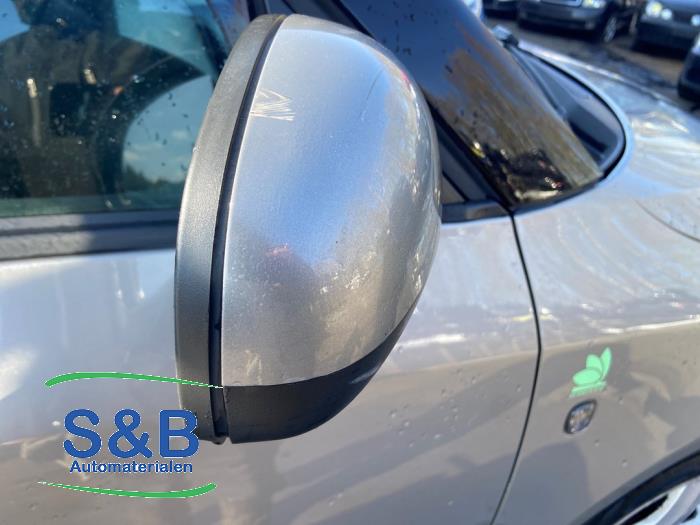 Skoda Fabia Sloopvoertuig (2011, Beige)