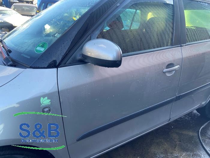 Skoda Fabia Sloopvoertuig (2011, Beige)