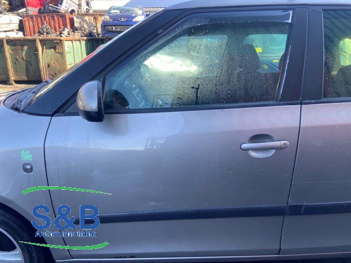 Skoda Fabia Sloopvoertuig (2011, Beige)