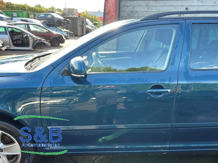 Skoda Octavia Combi 1.6 TDI Greenline Sloopvoertuig (2011, Blauw)