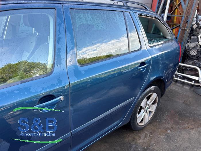 Skoda Octavia Combi 1.6 TDI Greenline Sloopvoertuig (2011, Blauw)
