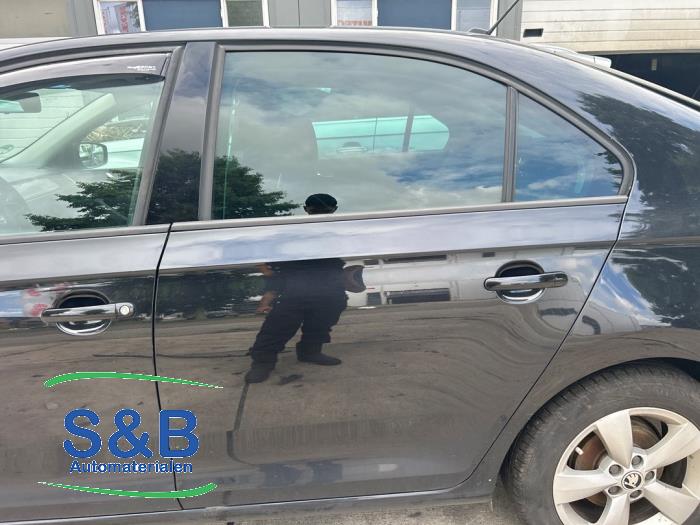 Skoda Rapid 1.2 TSI Sloopvoertuig (2014, Zwart)