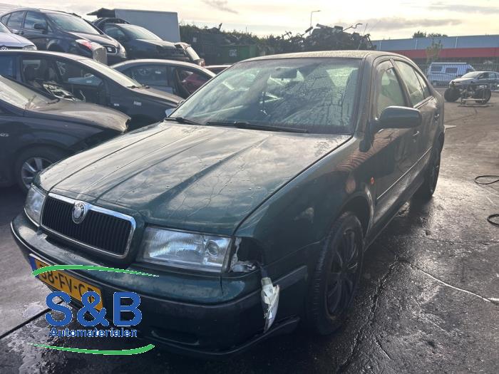 Skoda Octavia 1.6 GLX Sloopvoertuig (2000, Groen)