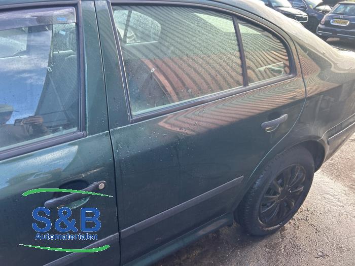 Skoda Octavia 1.6 GLX Sloopvoertuig (2000, Groen)