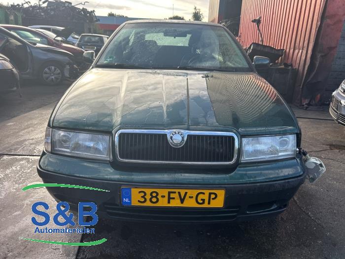 Skoda Octavia 1.6 GLX Sloopvoertuig (2000, Groen)
