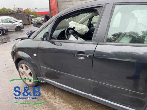 Audi A2 1.4 16V  (Rozbiórka)