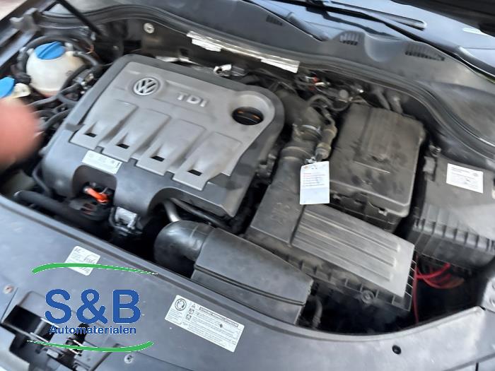 Volkswagen Passat Variant 2.0 TDI 16V 140 Sloopvoertuig (2012, Metallic, Donker, Zwart)