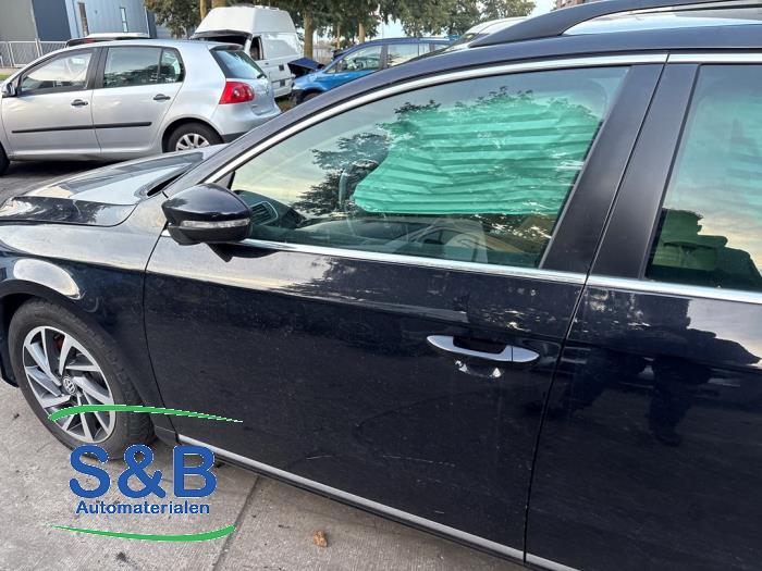 Volkswagen Passat Variant 2.0 TDI 16V 140 Sloopvoertuig (2012, Metallic, Donker, Zwart)