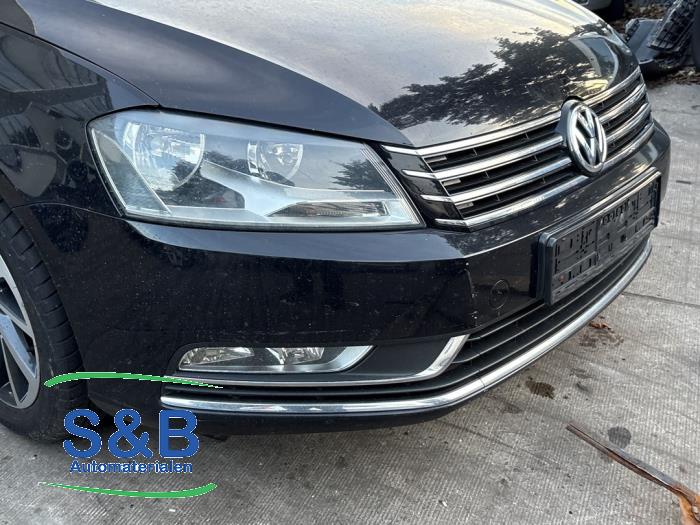 Volkswagen Passat Variant 2.0 TDI 16V 140 Sloopvoertuig (2012, Metallic, Donker, Zwart)