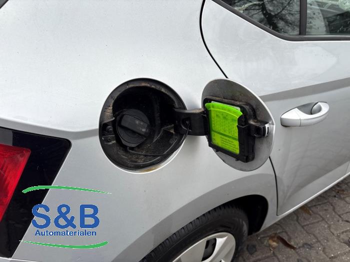 Skoda Fabia III 1.0 12V Skrotfordon (2017, GRIJS)