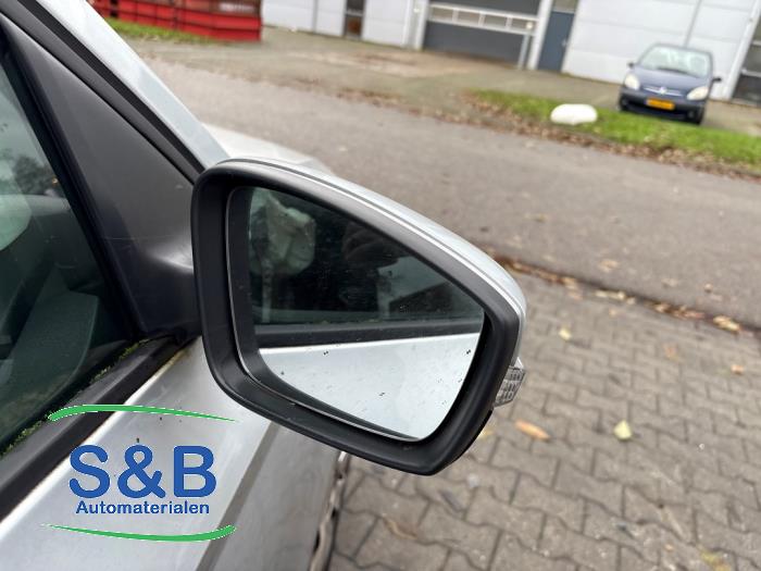 Skoda Fabia III 1.0 12V Skrotfordon (2017, GRIJS)