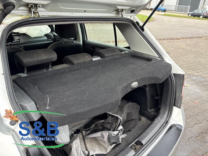 Skoda Fabia III 1.0 12V Skrotfordon (2017, GRIJS)