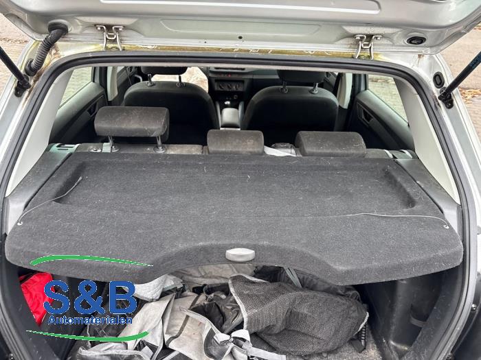 Skoda Fabia III 1.0 12V Skrotfordon (2017, GRIJS)