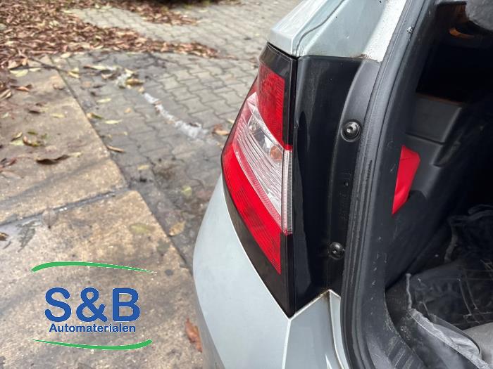 Skoda Fabia III 1.0 12V Skrotfordon (2017, GRIJS)