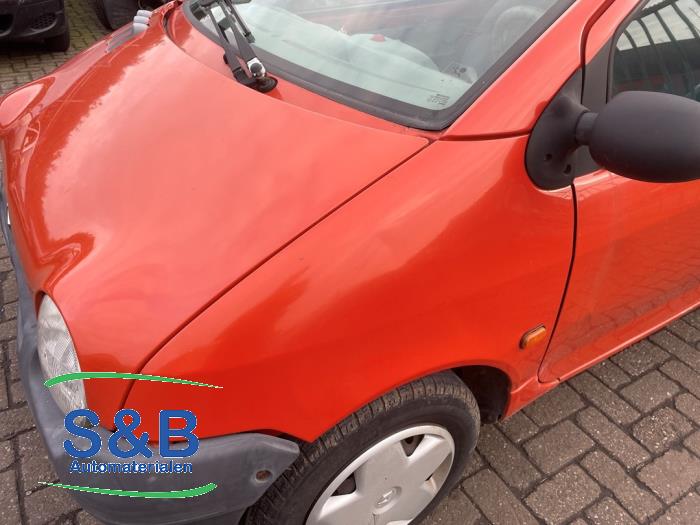 Renault Twingo 1.2 Skrotfordon (1999, ORANJE)