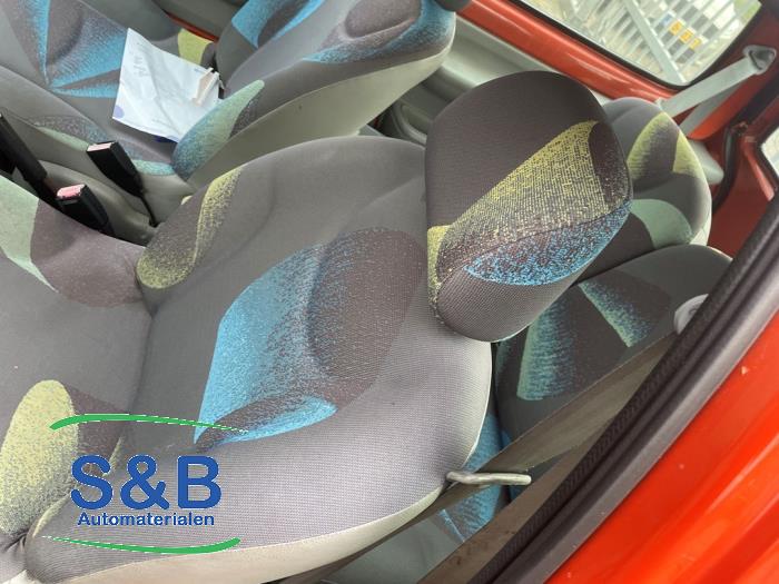 Renault Twingo 1.2 Skrotfordon (1999, ORANJE)