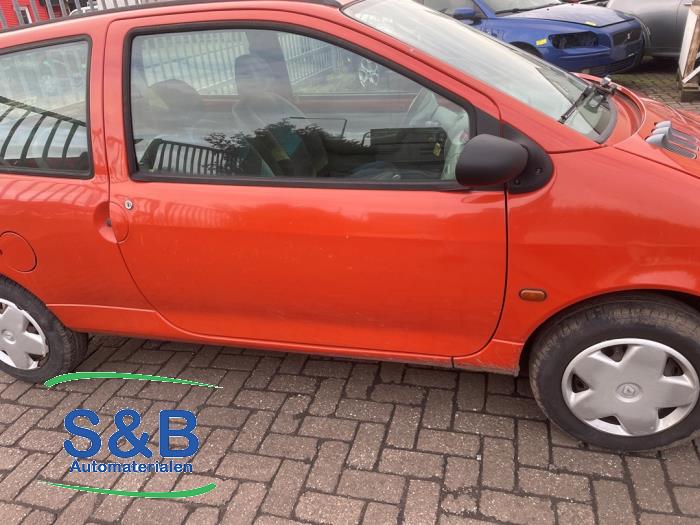 Renault Twingo 1.2 Skrotfordon (1999, ORANJE)