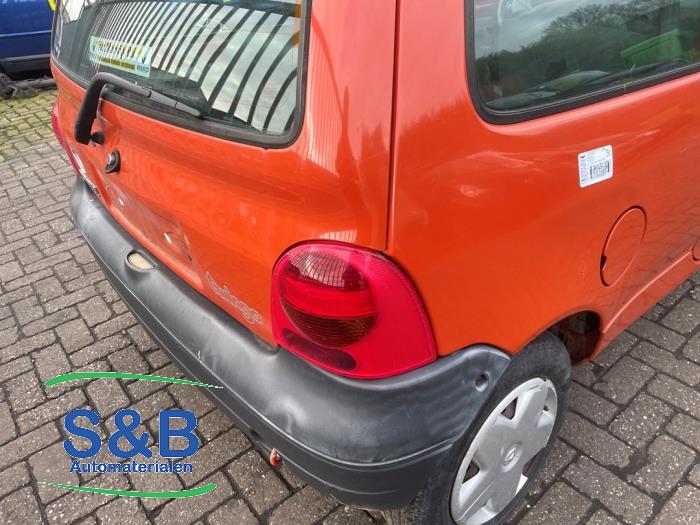 Renault Twingo 1.2 Skrotfordon (1999, ORANJE)