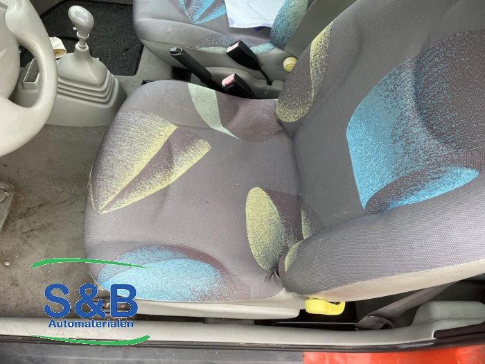 Renault Twingo 1.2 Skrotfordon (1999, ORANJE)