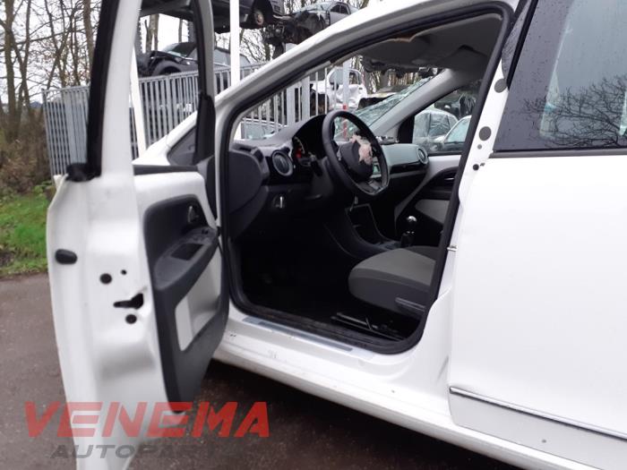 Volkswagen Up! 1.0 12V 75 Sloopvoertuig (2014, Metallic, Wit)