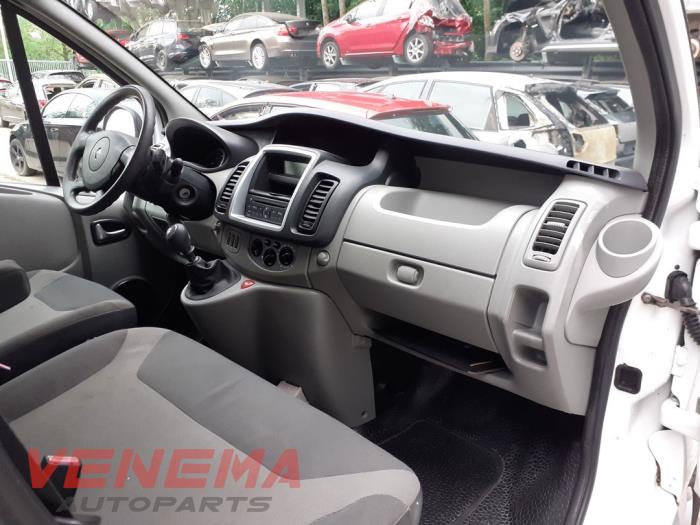 Renault Trafic New 2.0 dCi 16V 90 Skrotfordon (2012, WIT)