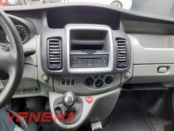 Renault Trafic New 2.0 dCi 16V 90 Skrotfordon (2012, WIT)