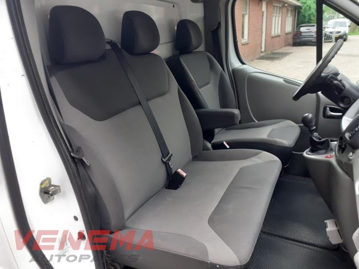 Renault Trafic New 2.0 dCi 16V 90 Skrotfordon (2012, WIT)