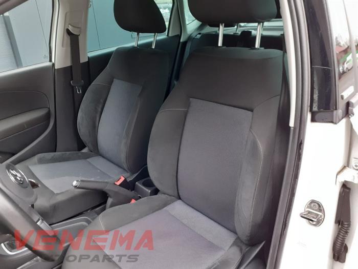 Volkswagen Polo V 1.2 TDI 12V BlueMotion Skrotfordon (2012, WIT)