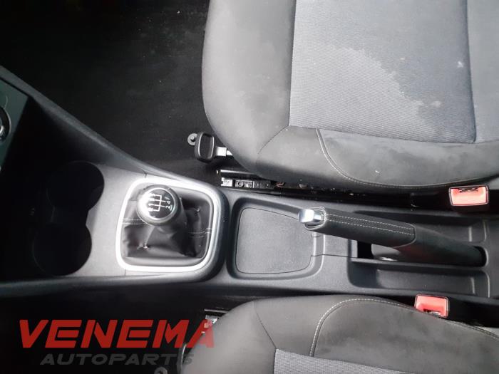 Volkswagen Polo V 1.2 TDI 12V BlueMotion Skrotfordon (2012, WIT)