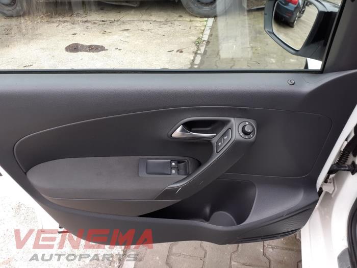 Volkswagen Polo V 1.2 TDI 12V BlueMotion Skrotfordon (2012, WIT)