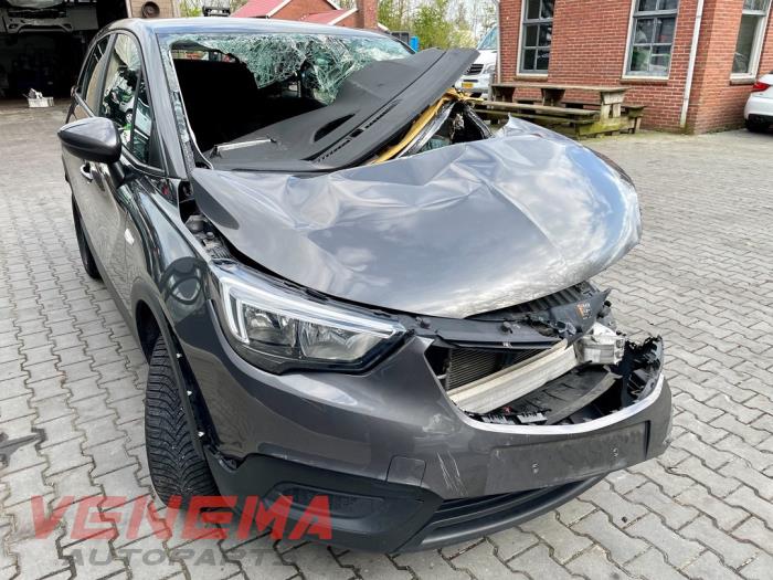 Opel Crossland 1.2 Turbo 12V Sloopvoertuig (2020, Metallic, Donker, Zilvergrijs)