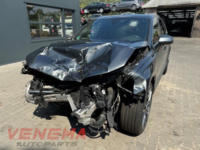 Audi Q7 3.0 TDI V6 24V Skrotfordon (2018, METALLIC GRIJS)